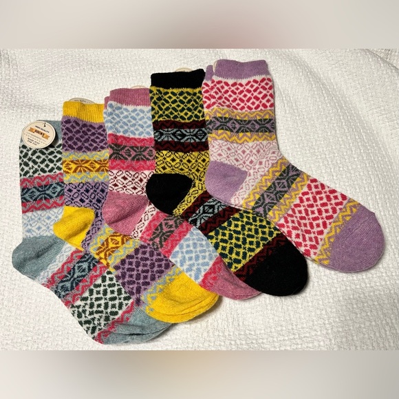 5 Pack Womens Wool Socks merino wool blend winter hiking colorful Crew 6-9 NEW - Picture 1 of 9